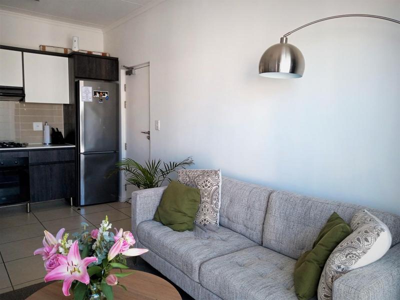 1 Bedroom Property for Sale in Sandown Western Cape